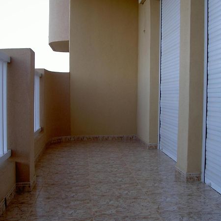 Apartamentos Turisticos Puerto Tomas Maestre 라망가델마르메노 외부 사진