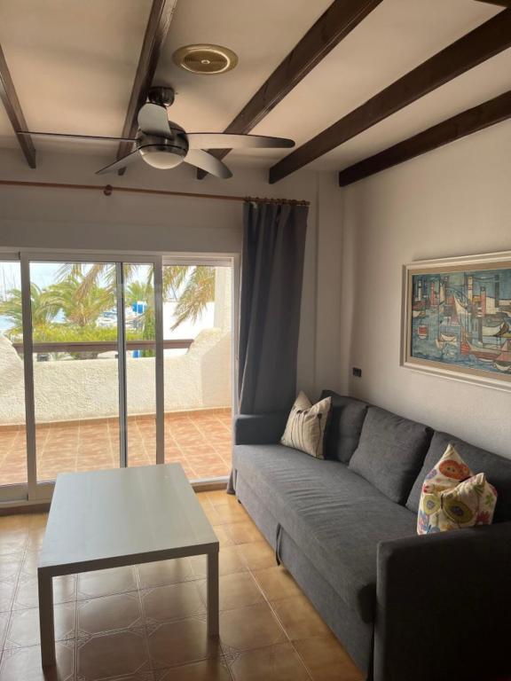 Apartamentos Turisticos Puerto Tomas Maestre 라망가델마르메노 외부 사진