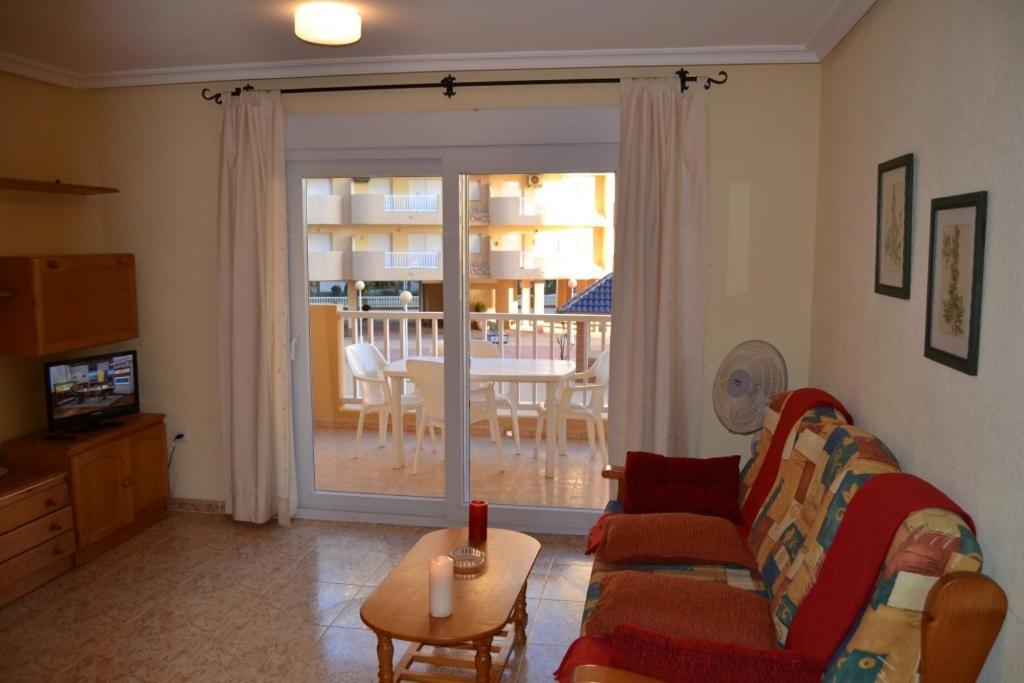 Apartamentos Turisticos Puerto Tomas Maestre 라망가델마르메노 객실 사진